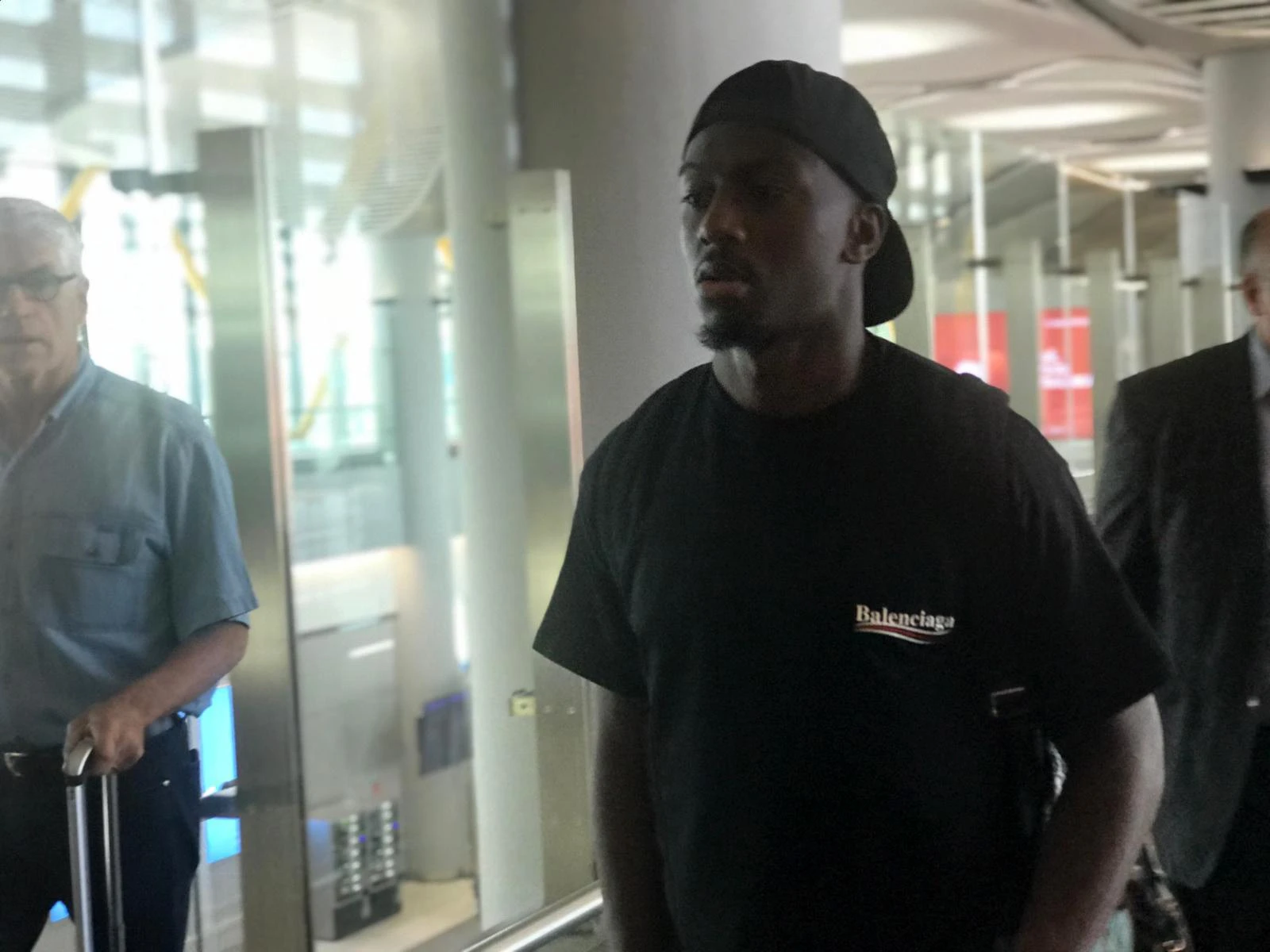 Abdoulay Diaby İstanbul'a ayak bastı: Beşiktaş'ın yeni forveti şehre geldi